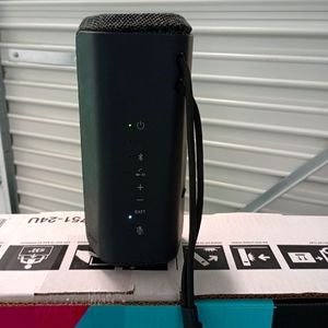 Sony XE300 PORTABLE BLUETOOTH SPEAKER